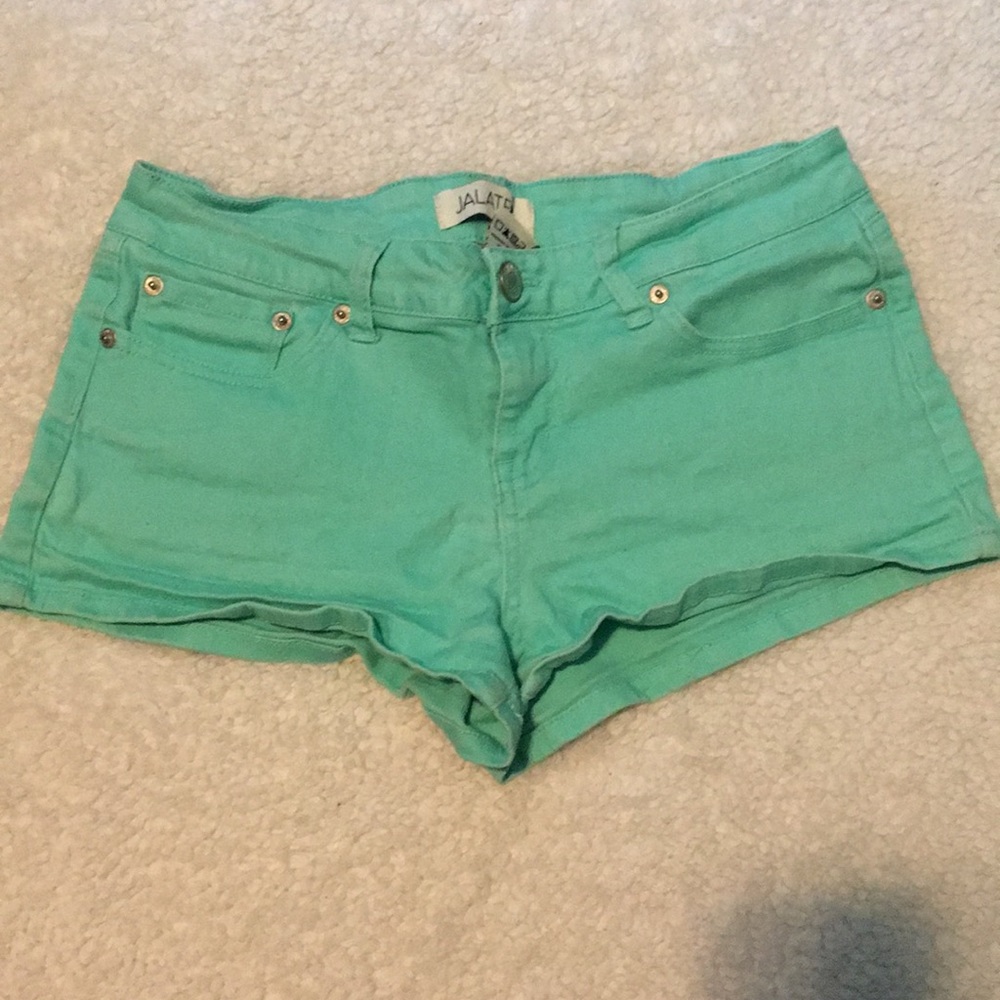 🌺Teal shorts